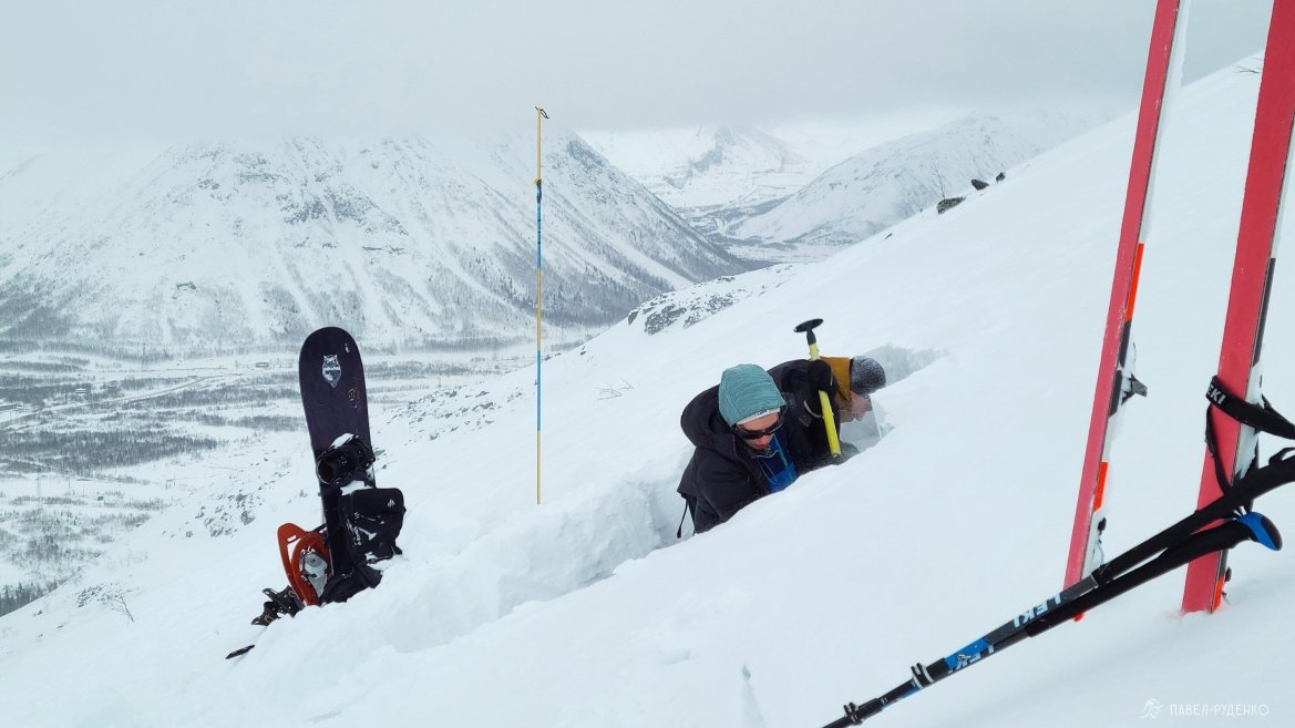 Фотография 坑科拉半岛Khibiny铲量尺寸雪崩