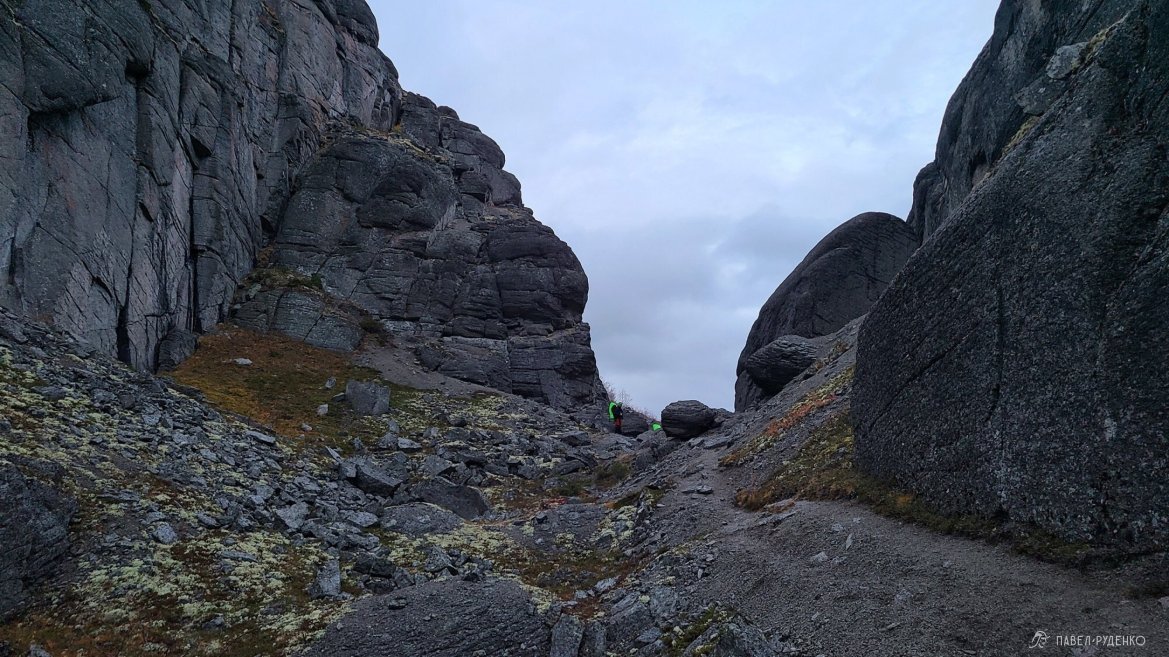 Фотография Tal Аку-Аку nordliche Teil, Khibiny 25 September.