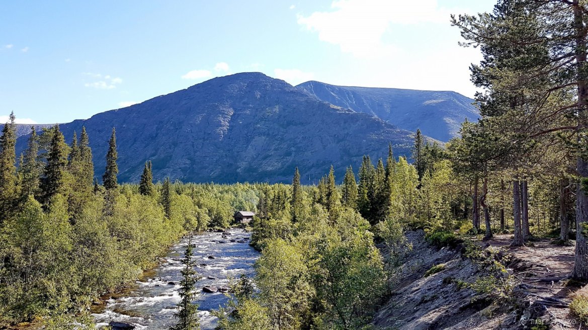 Фотография Fluss Kunijok, Zentrum der Hibiny, Aussicht auf das KSS-Lager, Sommer, 15. August.