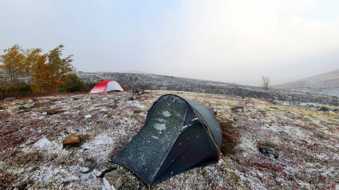 Фотография Pass Wortkeuajw. Nacht -6 Grad, Wind 15 m/s. Zelte Helsport Ringstind 1 und Big Agnes Expedition 3. Khibiny.